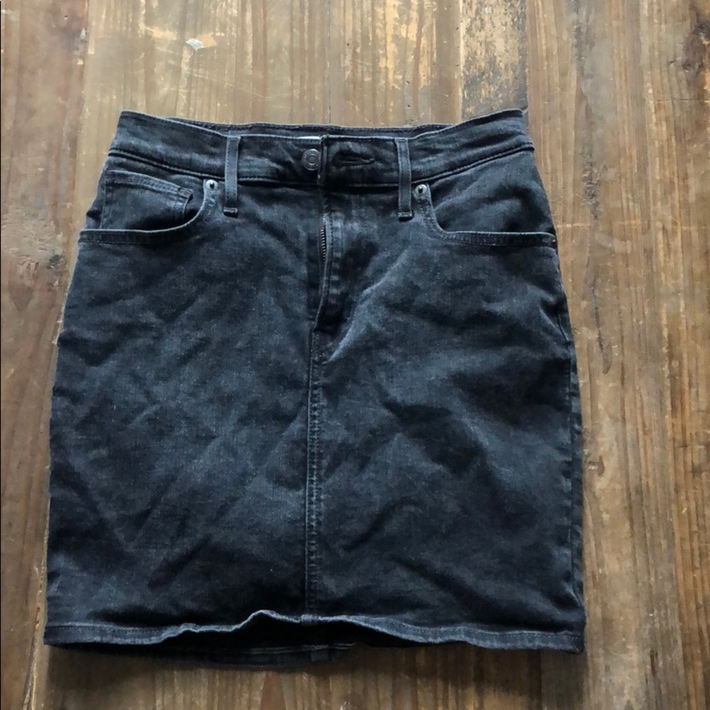 Black jean Levi skirt